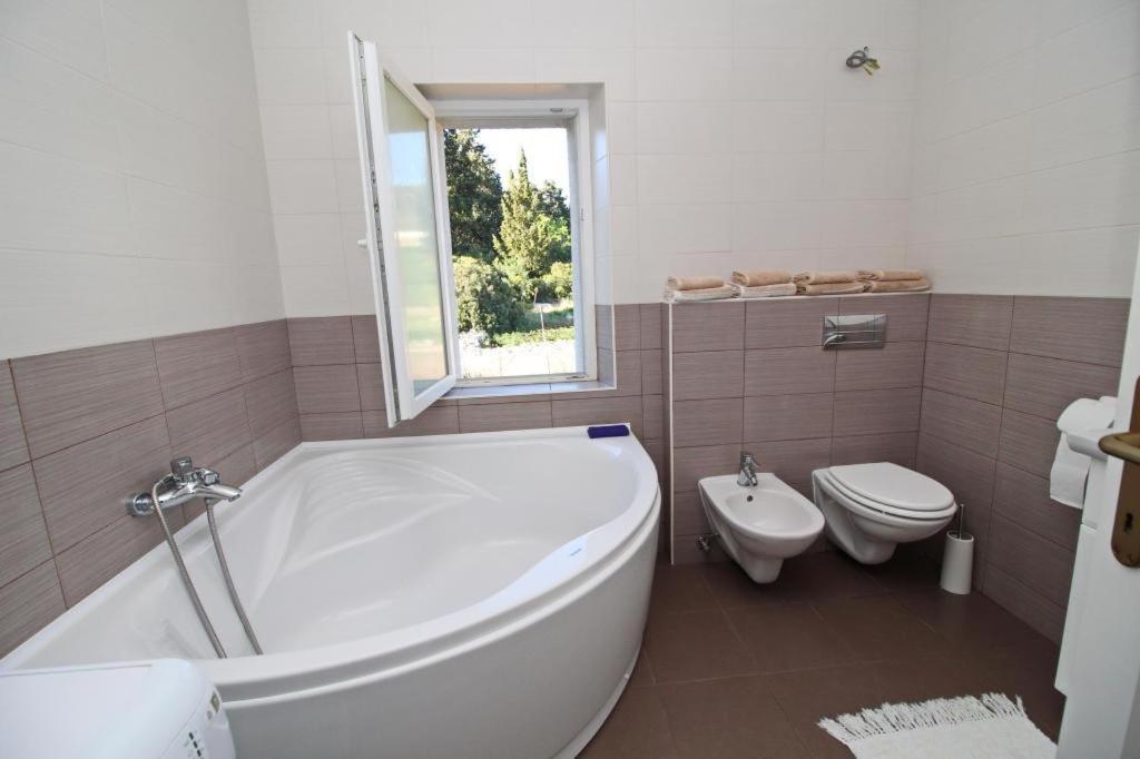 Apartment Lucija Vela Luka Εξωτερικό φωτογραφία